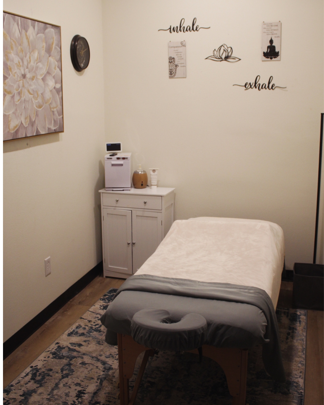 Massage Image 1